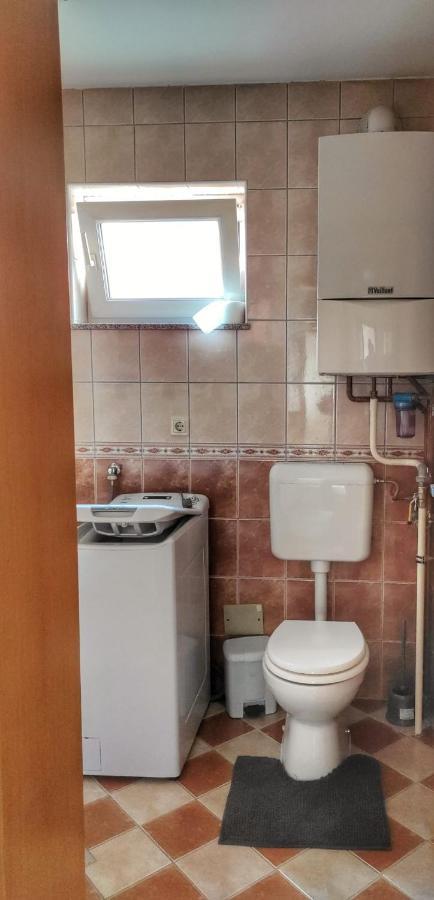 וואראז'דין Apartman Anita מראה חיצוני תמונה