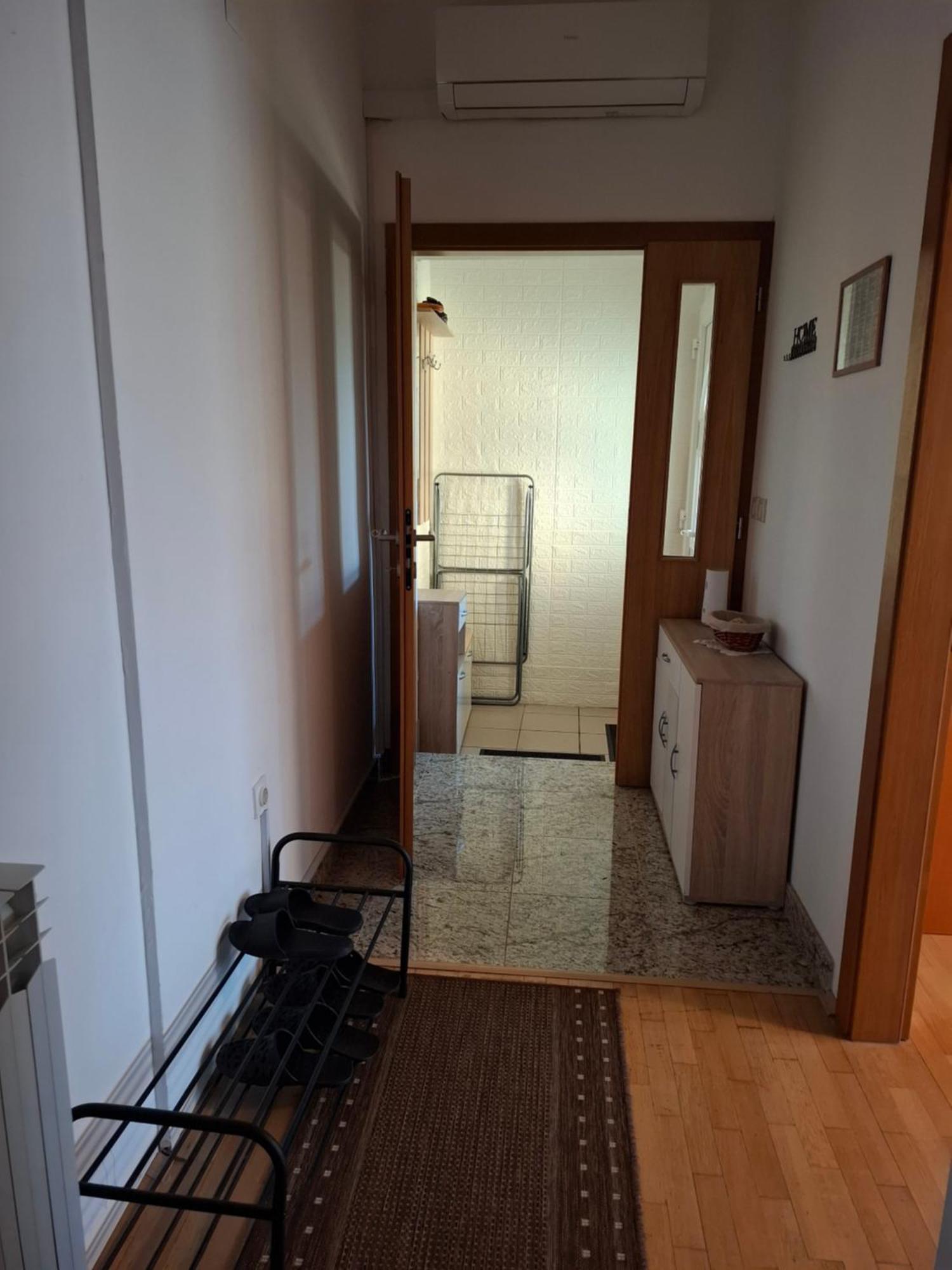 וואראז'דין Apartman Anita מראה חיצוני תמונה