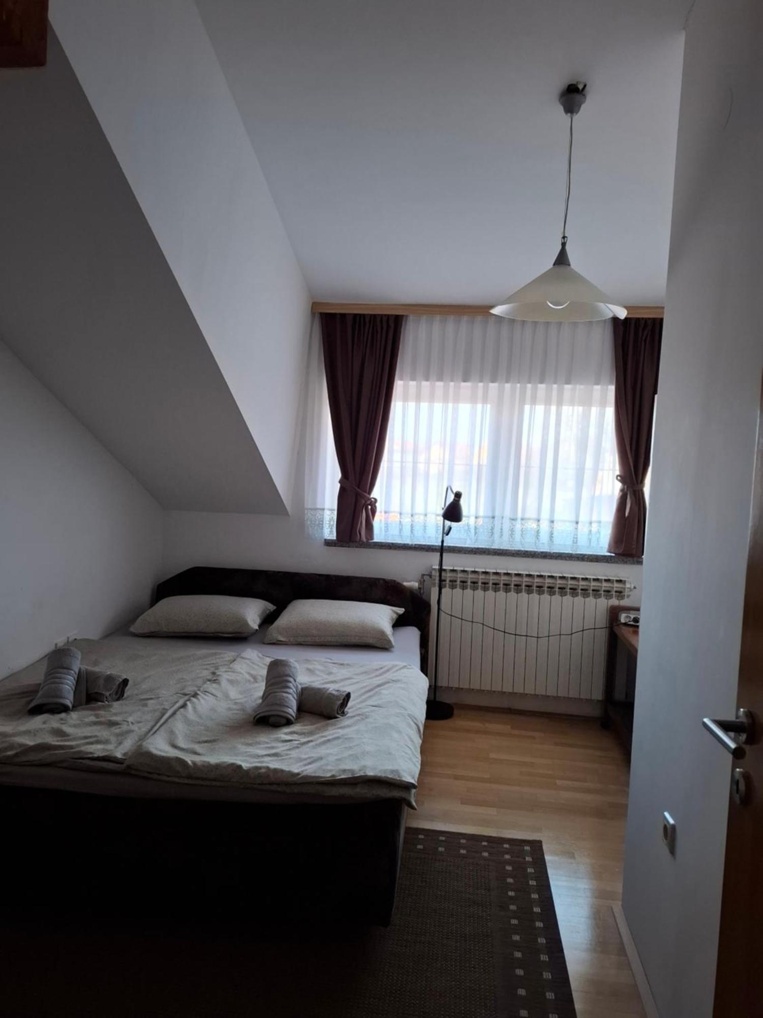 וואראז'דין Apartman Anita מראה חיצוני תמונה