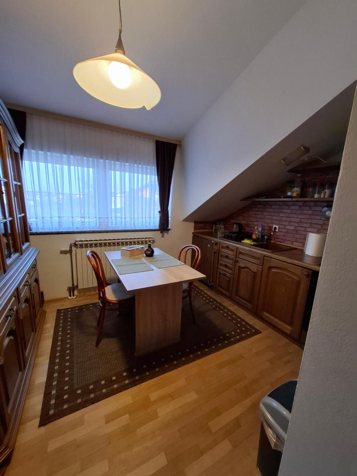 וואראז'דין Apartman Anita מראה חיצוני תמונה