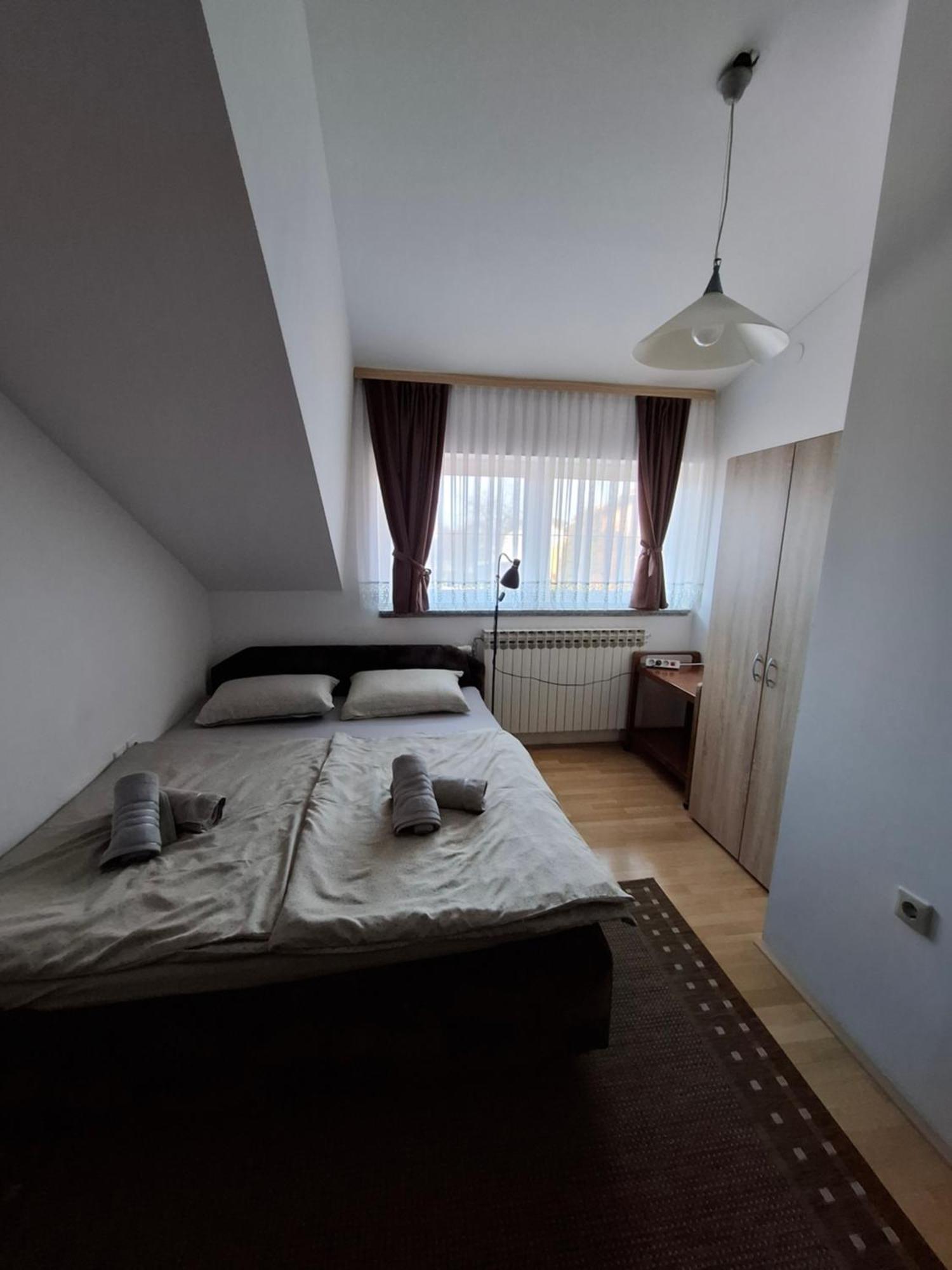 וואראז'דין Apartman Anita מראה חיצוני תמונה